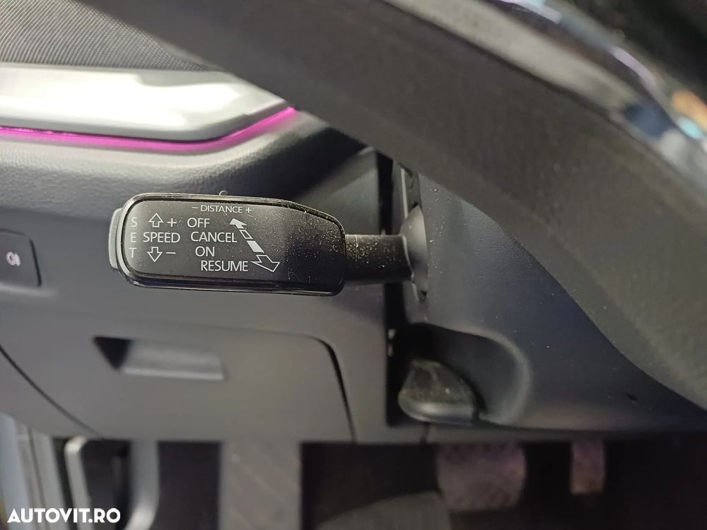 Skoda Octavia 2.0 TDI DSG Style - 9