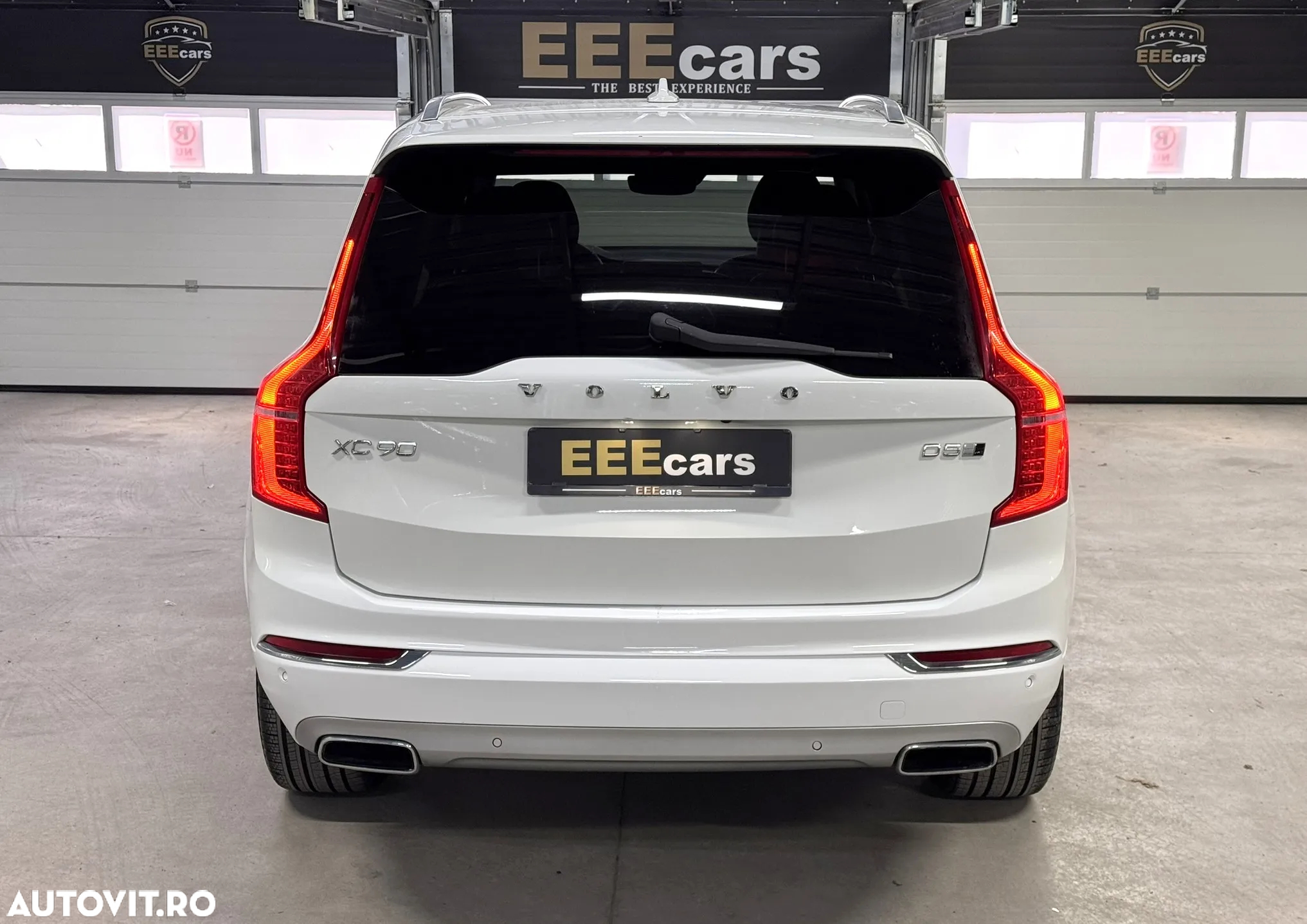 Volvo XC 90 D5 AWD Geartronic Inscription - 12