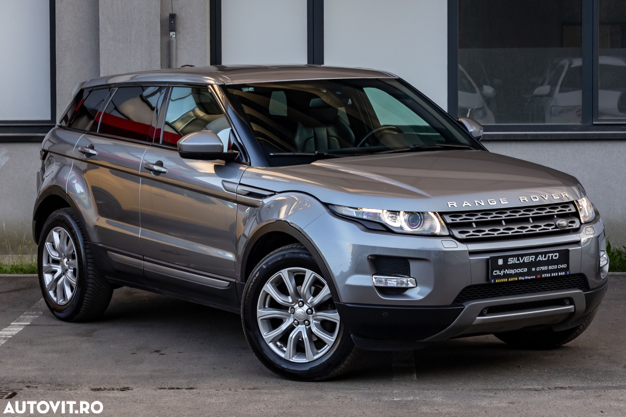 Land Rover Range Rover Evoque - 11