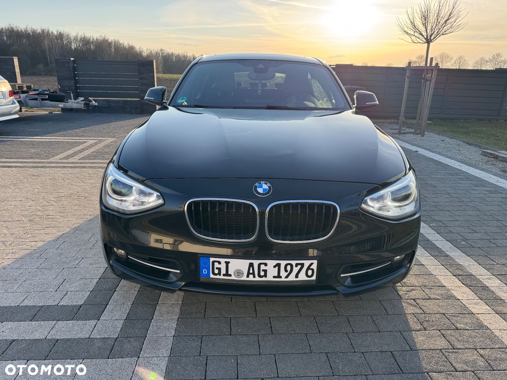 BMW Seria 1 120d Sport-Aut Sport Line - 2