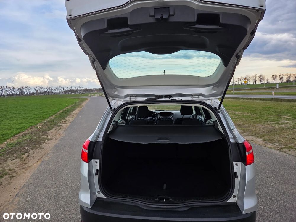 Ford Focus 1.5 TDCi Trend ECOnetic ASS - 6