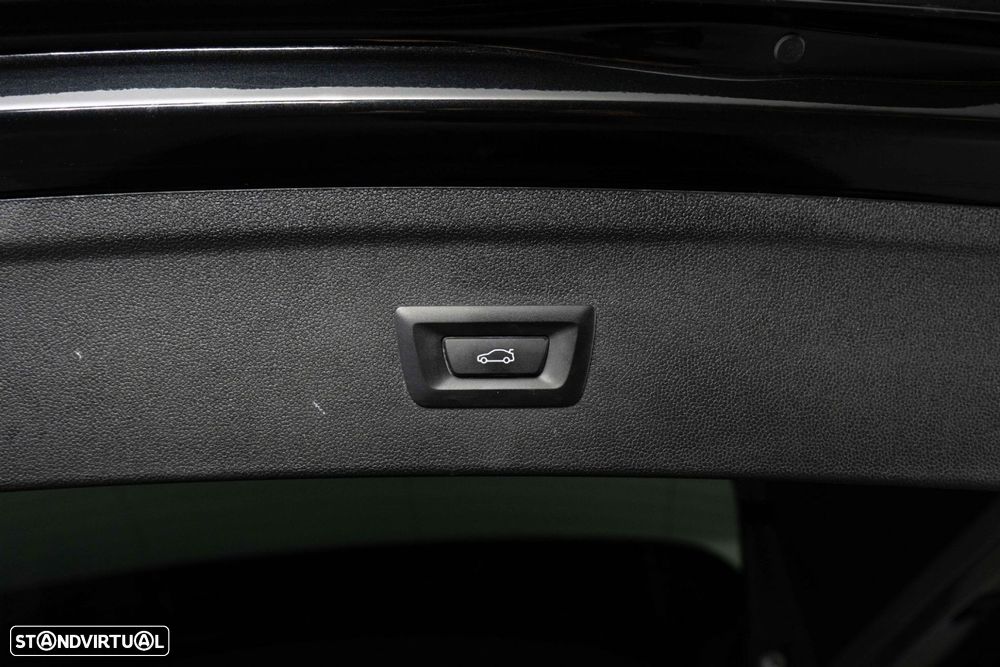 BMW iX xDrive 40 Pack Desportivo - 18