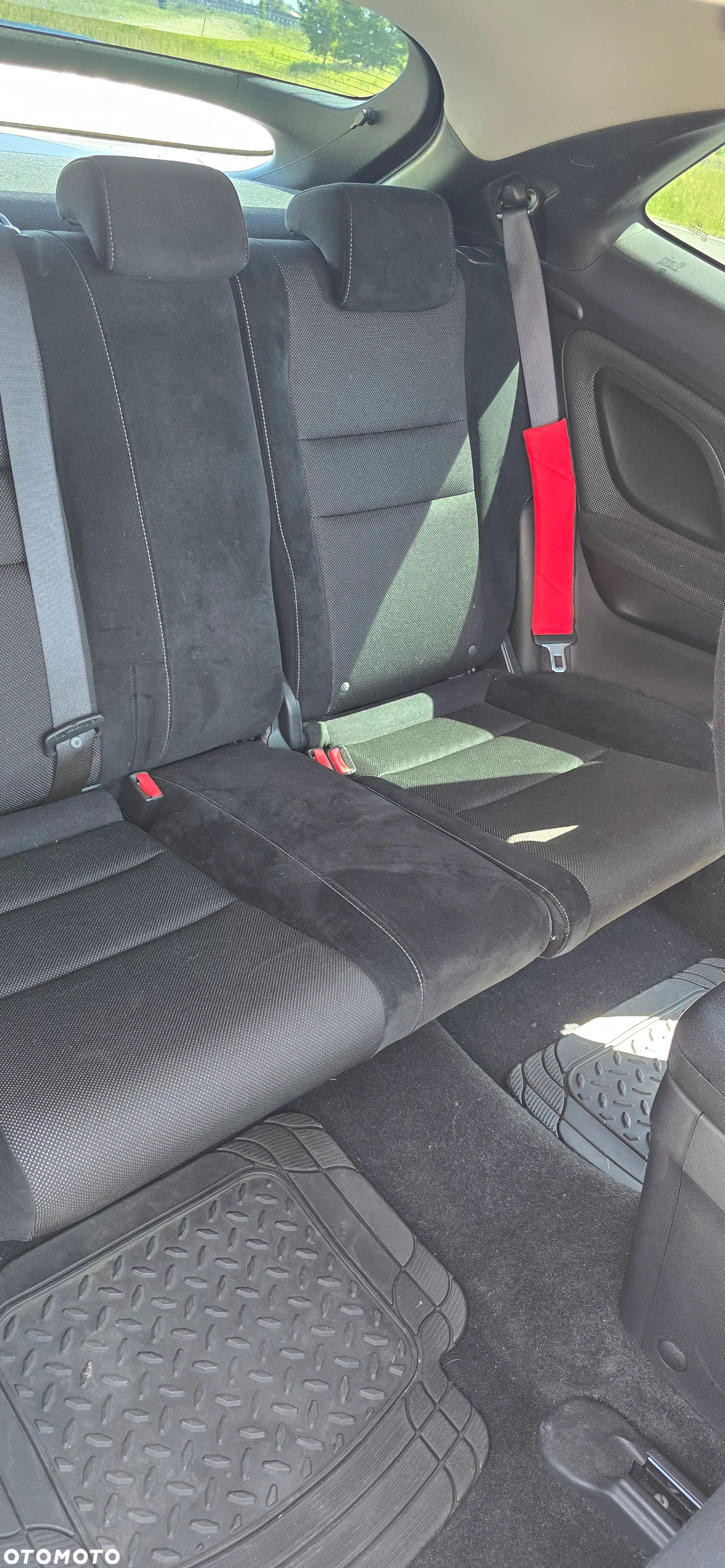 Honda Civic 1.4 i-VTEC Type S - 12