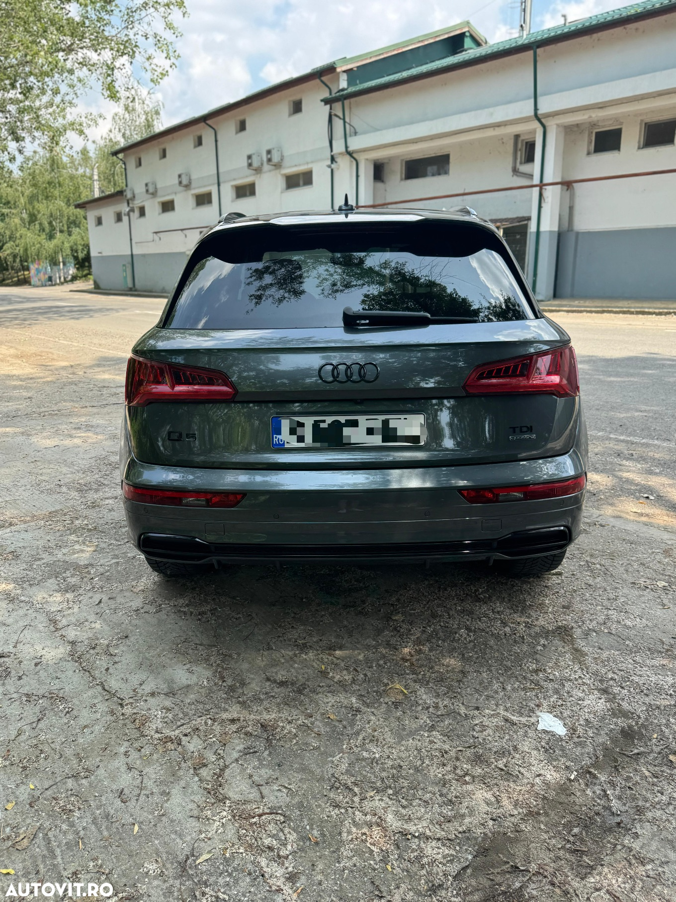 Audi Q5 2.0 40 TDI quattro S tronic Sport - 5