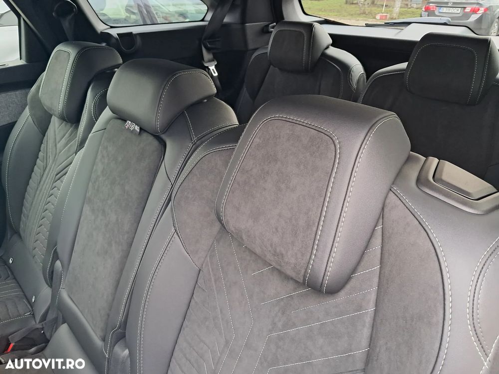 Peugeot 5008 Hybrid 145 e-DSC6 GT - 17
