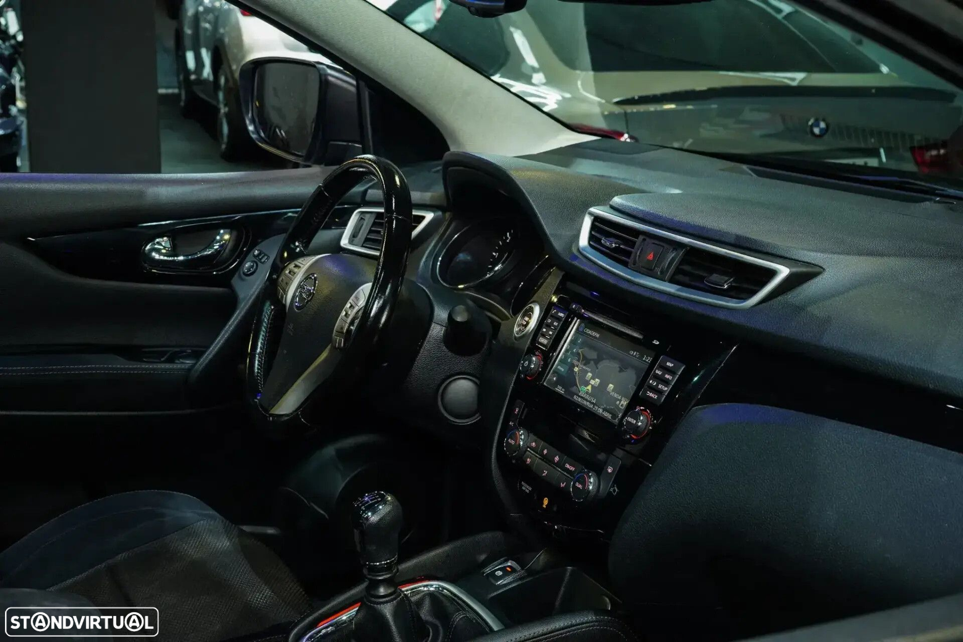 Nissan Qashqai - 11