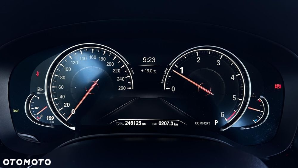 BMW Seria 5 - 15