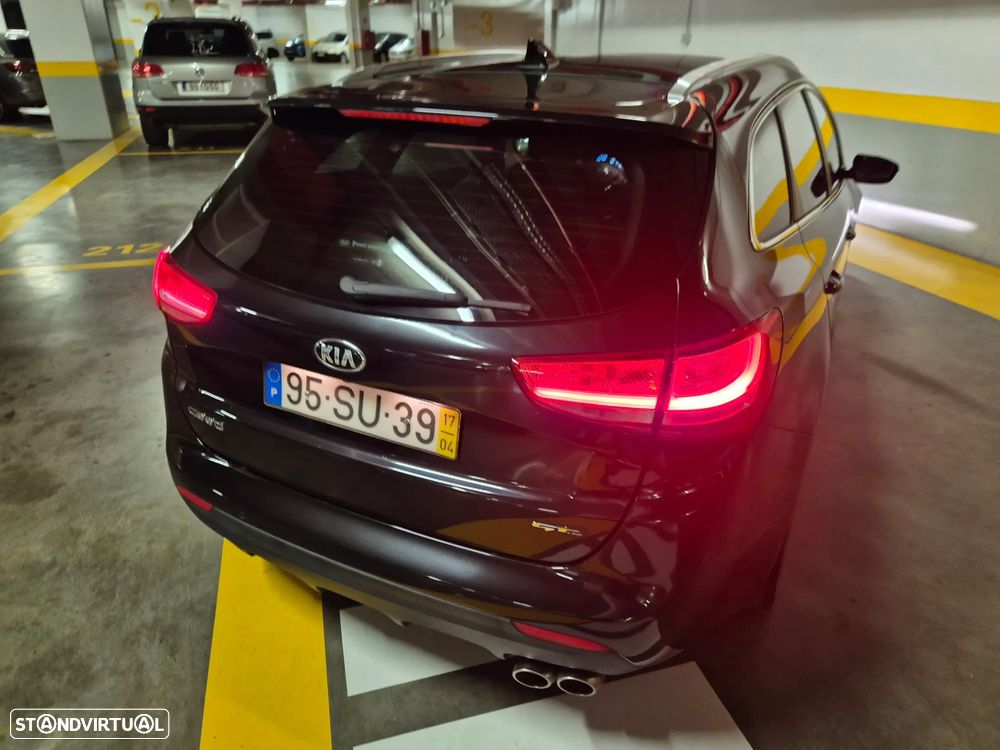 Kia Ceed SW 1.6 CRDi GT Line - 12