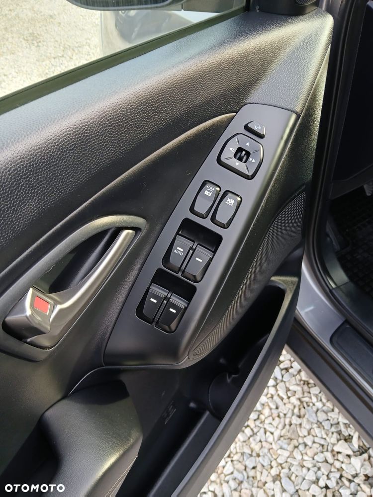 Hyundai ix35 - 21
