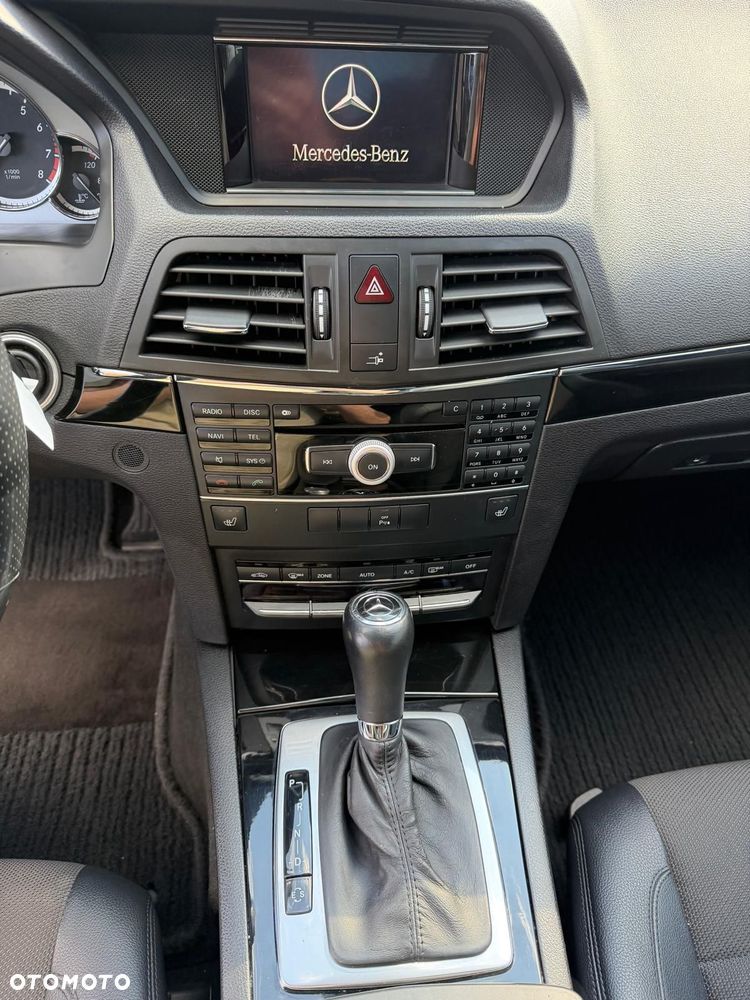 Mercedes-Benz Klasa E 200 CGI BlueEFFICIENCY Automatik Avantgarde - 19