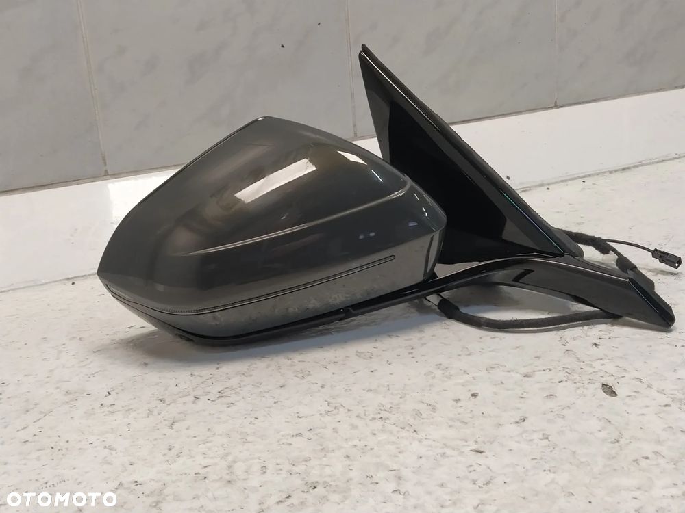 BMW 7 G70 LUSTERKO ZEWNĘTRZNE PRAWE ASFERYCZNE ASYSTENT FOTOCHROM KAMERA 9+8+1 PIN KOMPLETNE UK ORYGINAŁ - 2