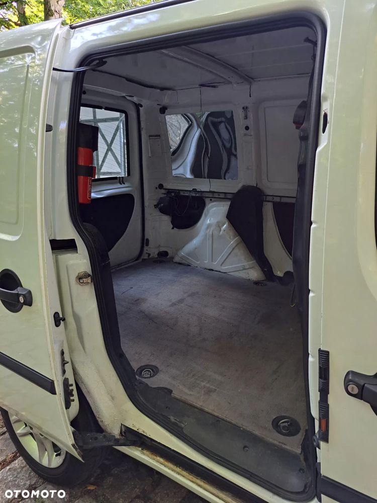 Fiat Doblo - 10