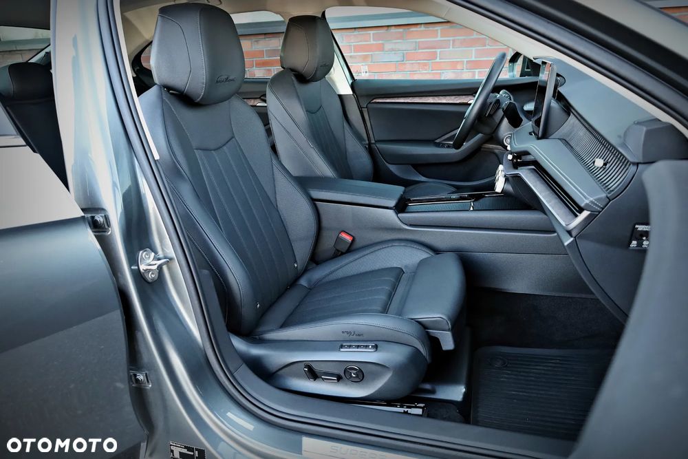 Skoda Superb 1.5 TSI L&K DSG - 22