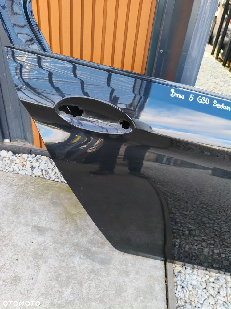 BMW 5 G30 SEDAN DRZWI PRAWE TYLNE TYŁ POZNAŃ GIEŁDA X132 - 3