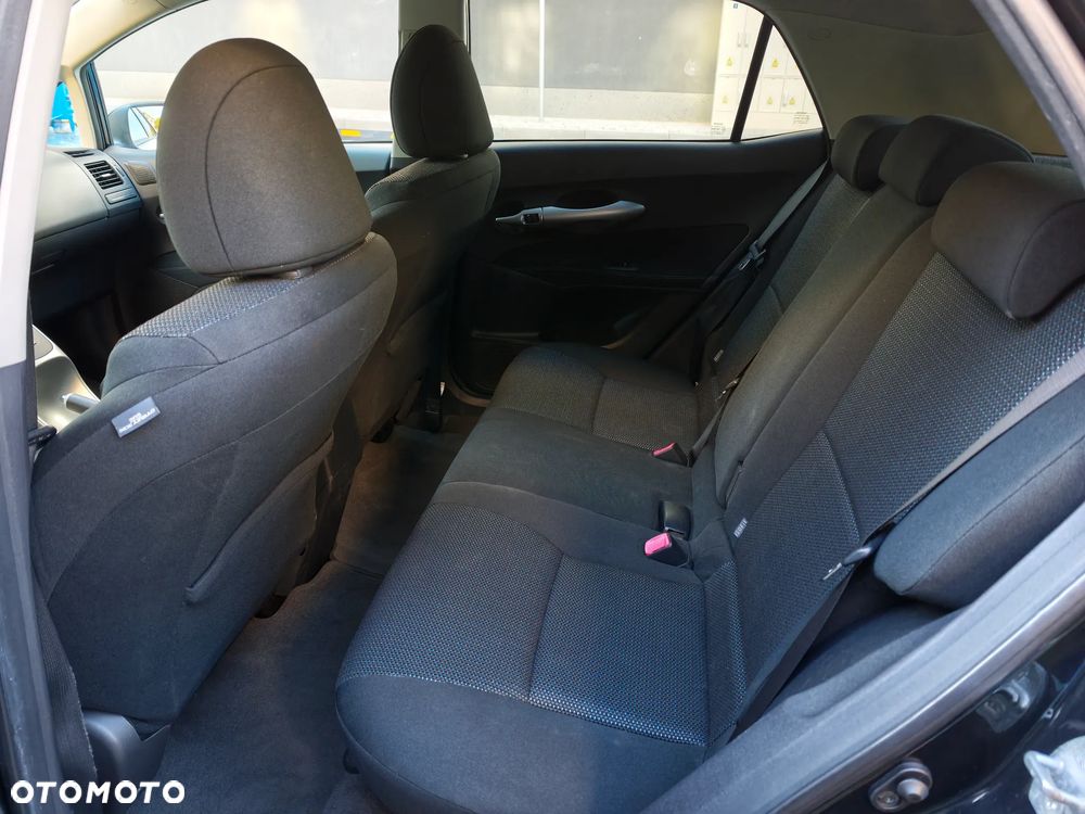 Toyota Auris - 25