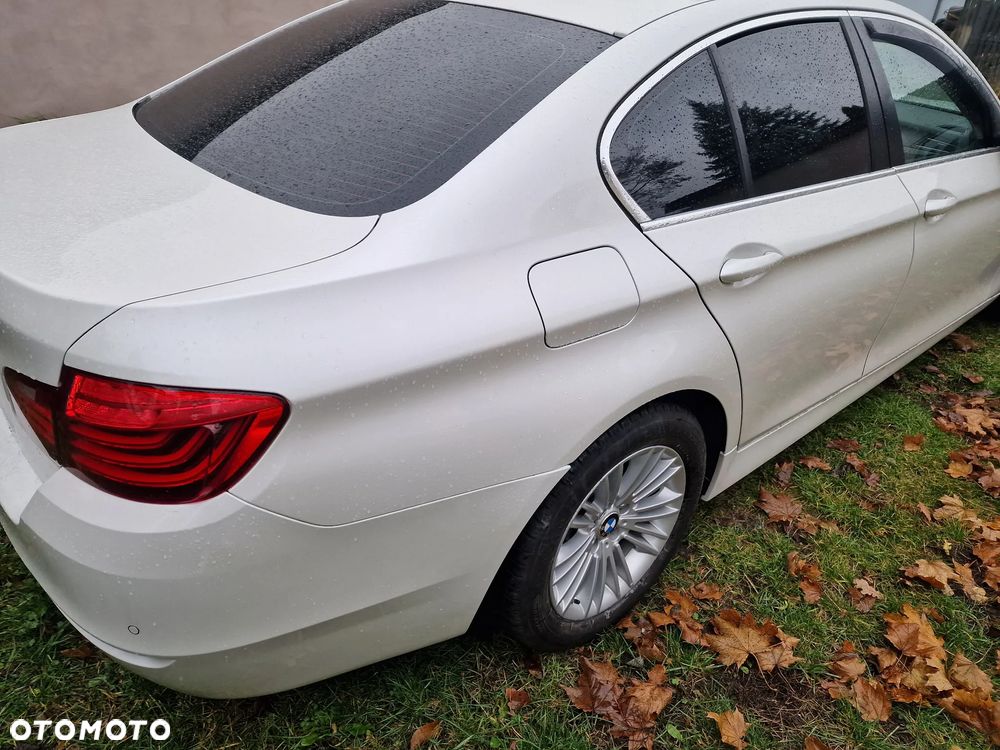 BMW Seria 5 518d - 5