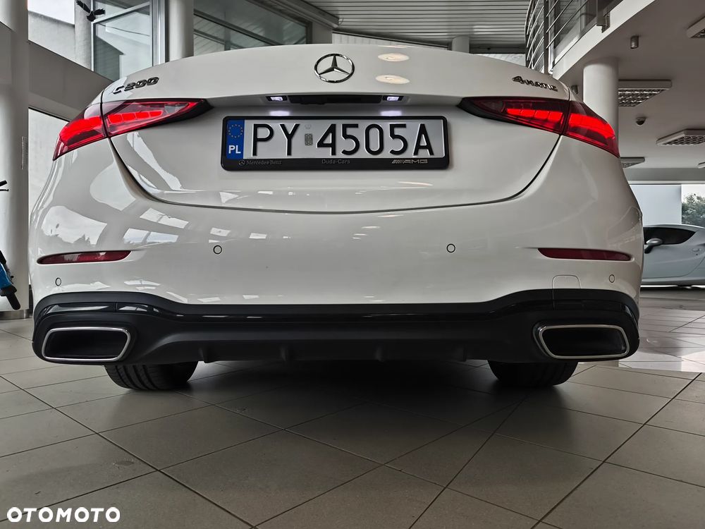 Mercedes-Benz Klasa C 200 mHEV 4-Matic AMG - 38