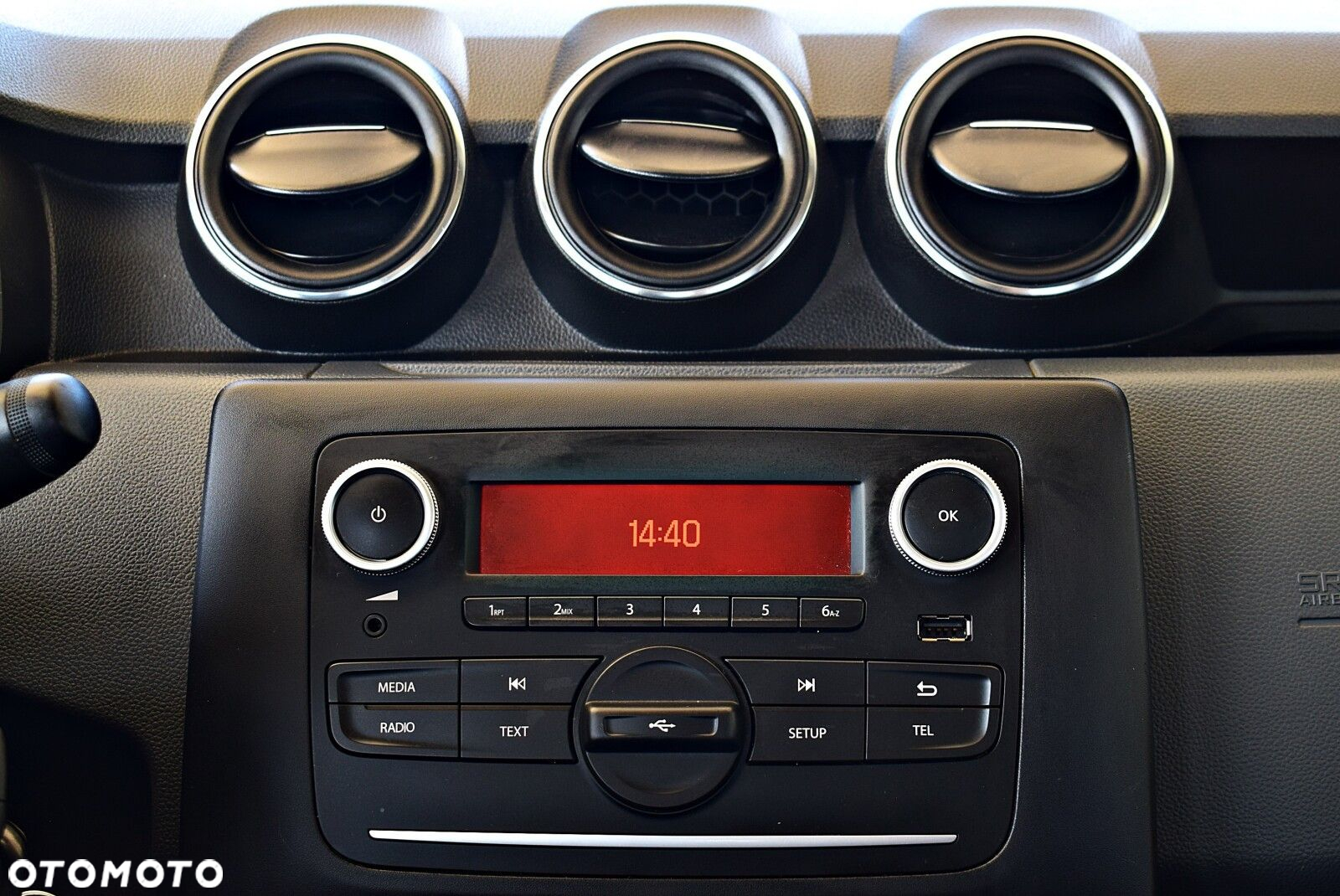 Dacia Duster 1.3 TCe FAP Essential - 18