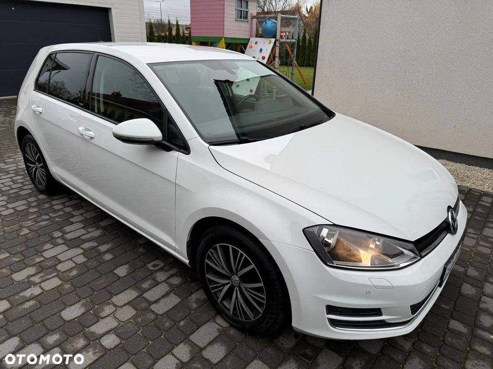 Volkswagen Golf - 4