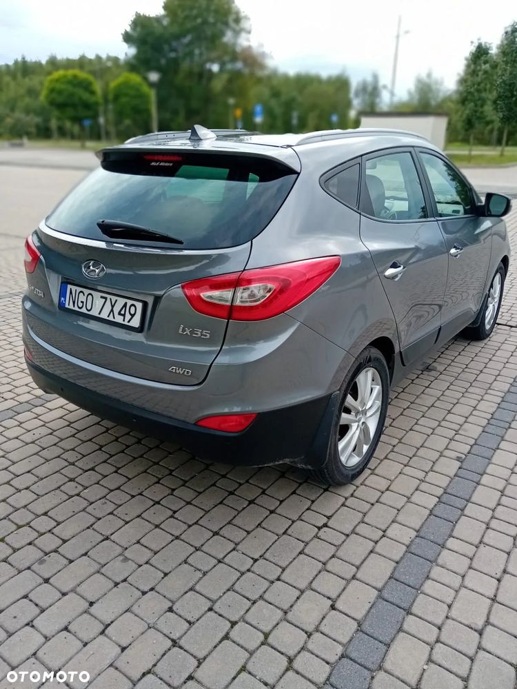 Hyundai ix35 2.0 CRDi Premium 4WD - 2