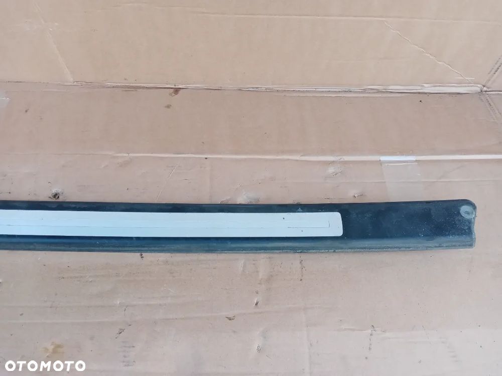 Nakładka listwa osłona progu prawy przód Audi A3 8P Sportback 5D - 3