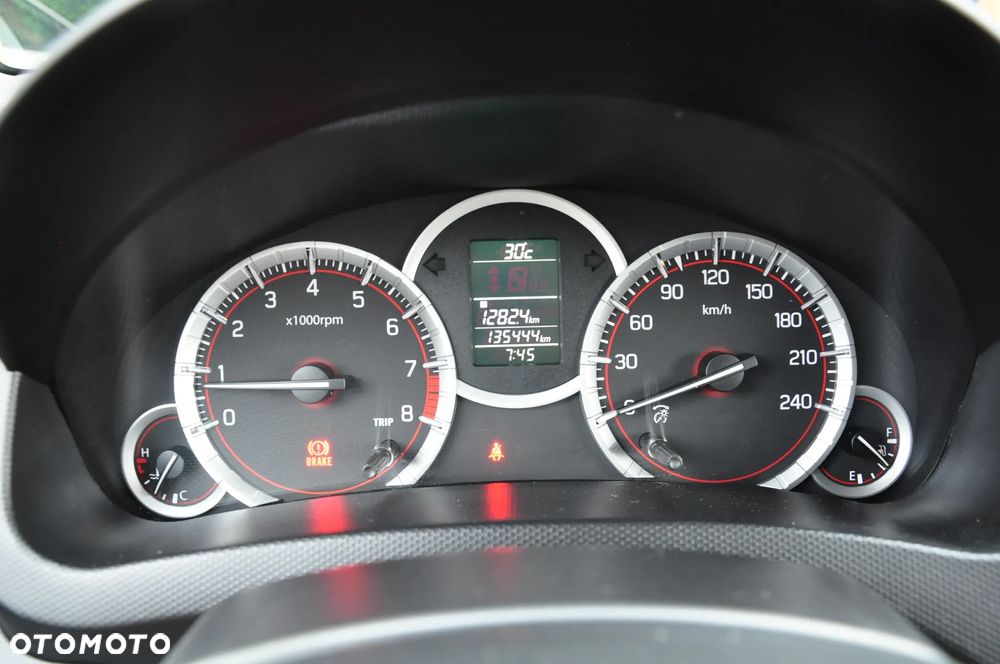 Suzuki Swift 1.6 Sport - 30
