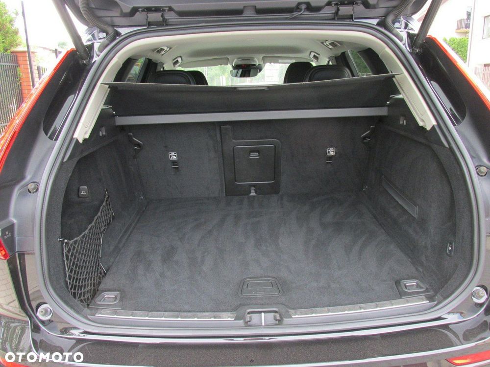 Volvo XC 60 D3 Momentum Pro - 14