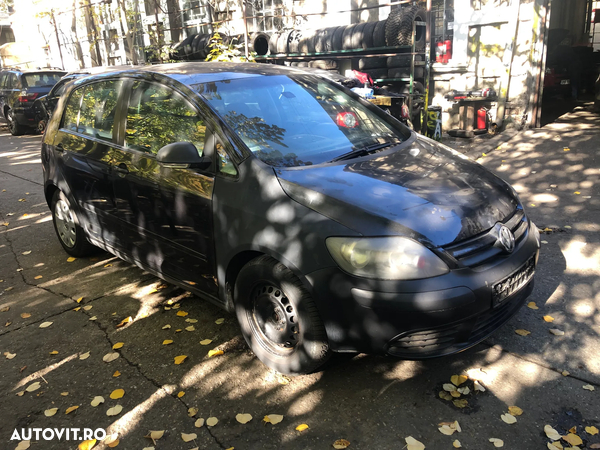 Dezmembrez VW Volkswagen Golf 5 plus negru 1.9 TDI cod BXE