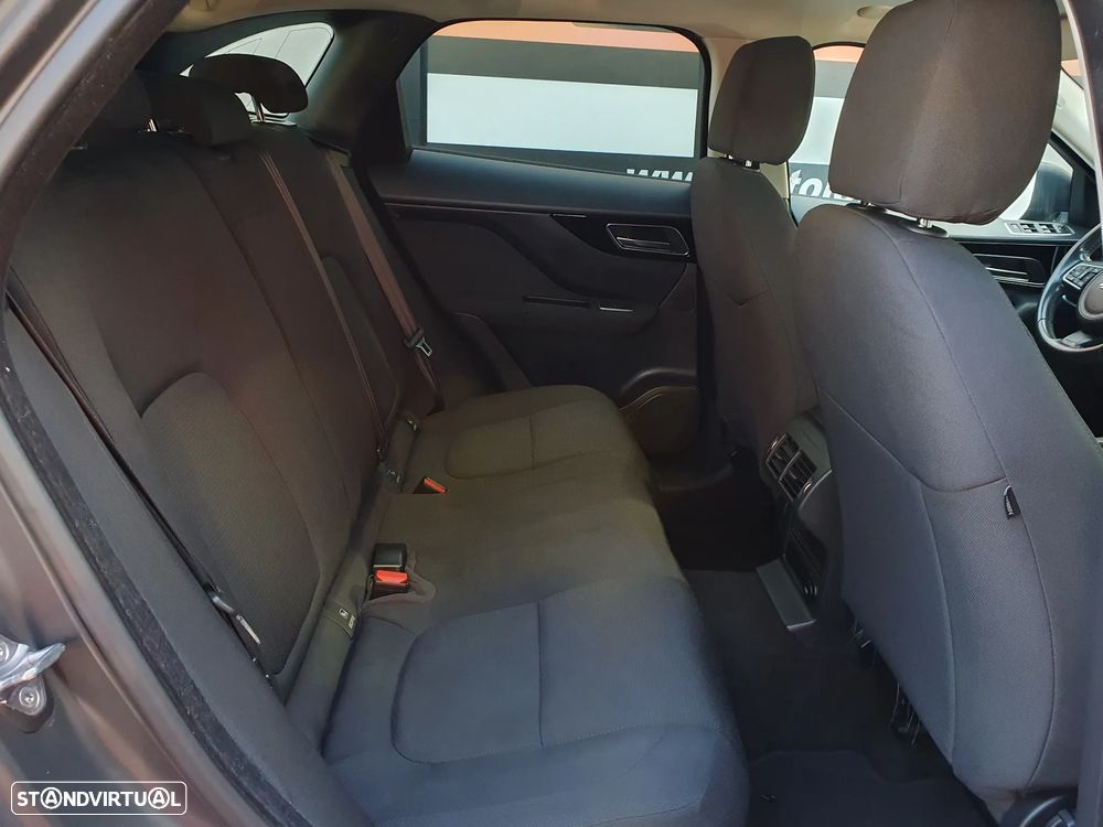 Jaguar F-Pace 2.0 i4D Pure Aut. - 5