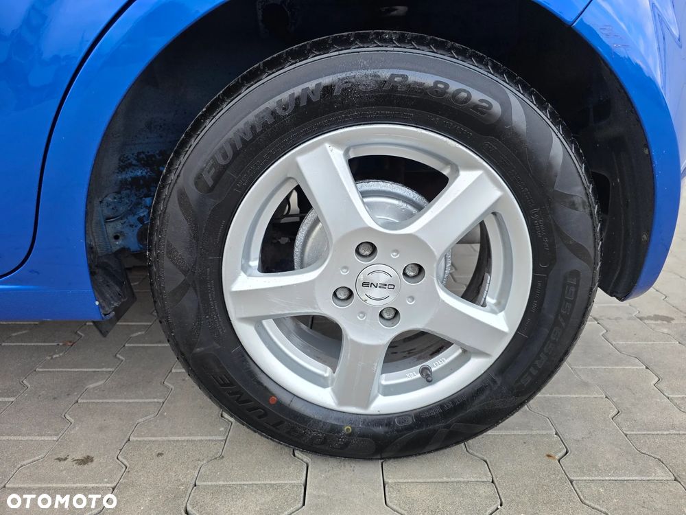 Chevrolet Aveo 1.2 LS - 9