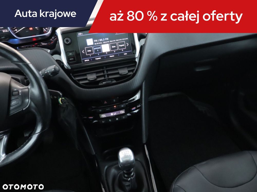Peugeot 2008 - 10