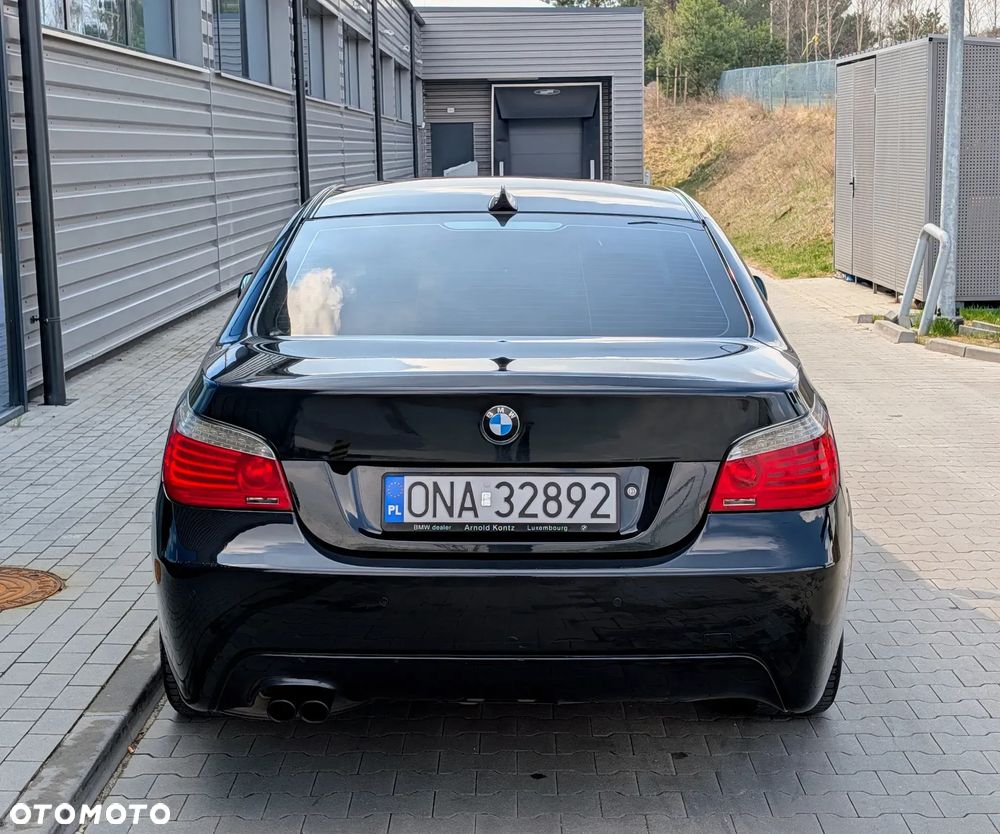 BMW Seria 5 530d Sport-Aut Edition Sport - 14