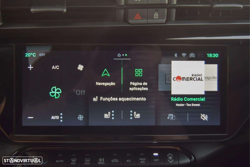 Alfa Romeo Junior 1.2 Sport Speciale eDCT6 - 28