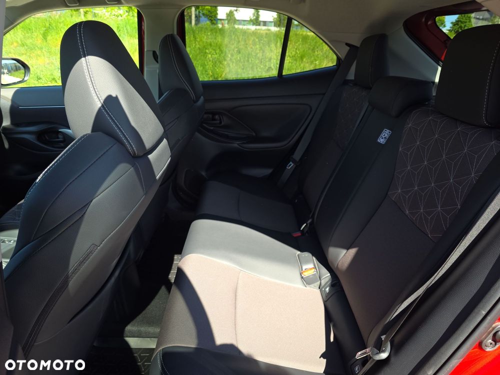 Toyota Yaris Cross Hybrid 1.5 Executive - 15