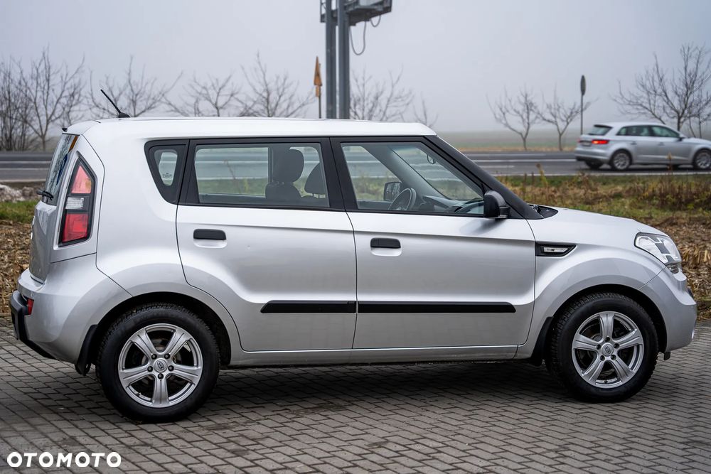 Kia Soul 1.6 L - 7
