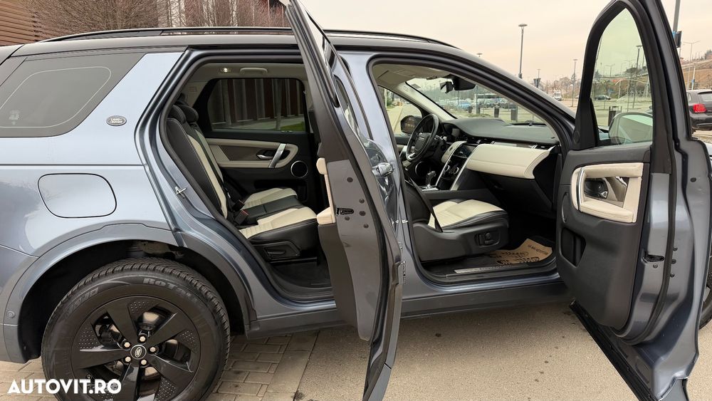 Land Rover Discovery Sport 2.0 D180 R-Dynamic MHEV HSE - 31