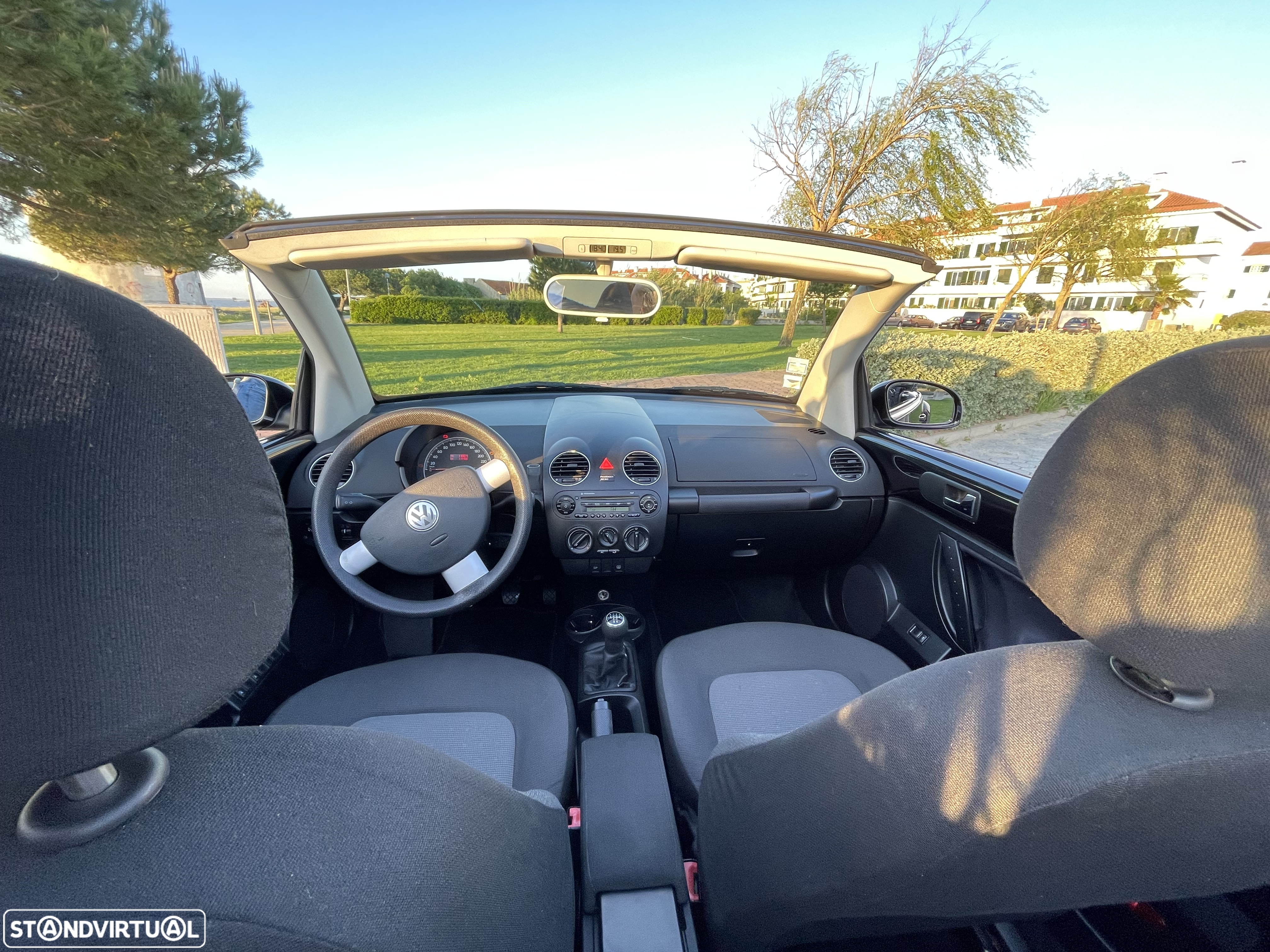 VW New Beetle Cabriolet 1.4 - 18
