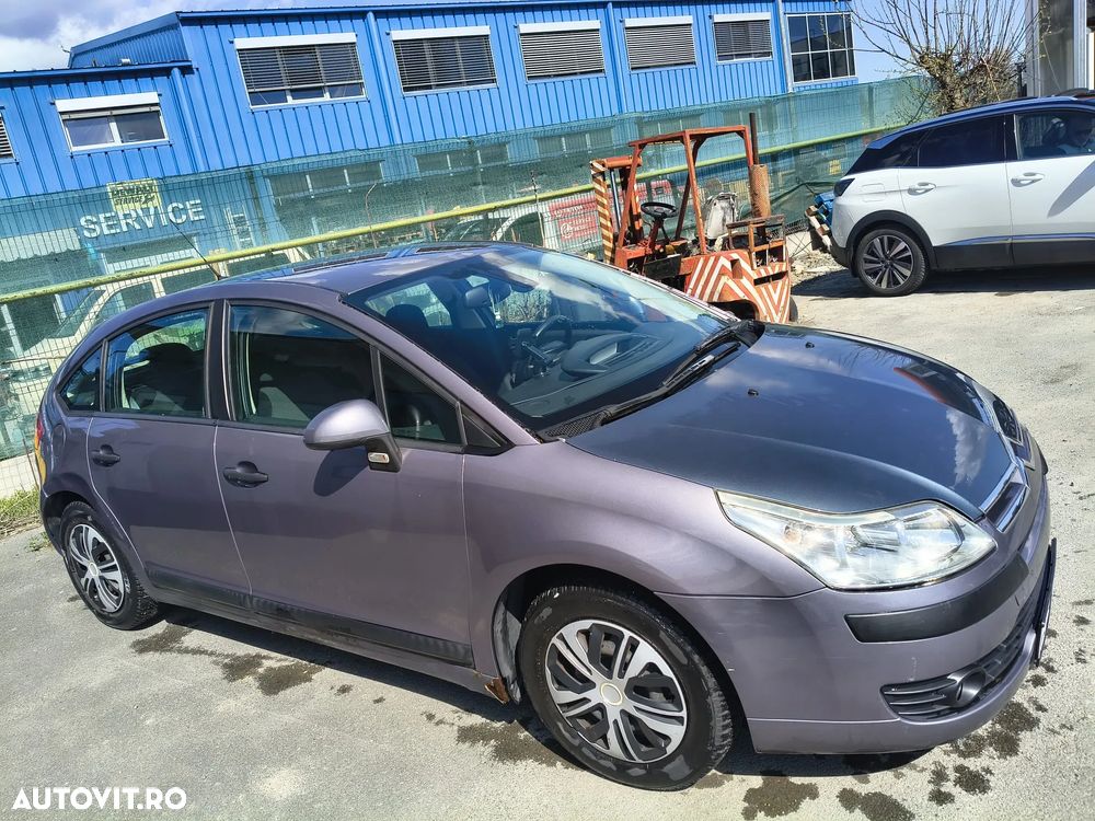 Citroën C4 1.4i 16V SX - 5