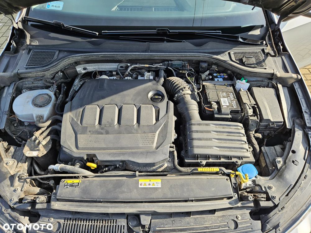 Volkswagen Golf VIII 2.0 TDI - 39