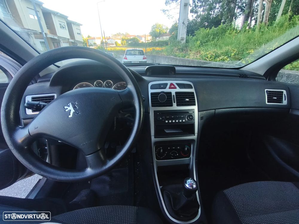 Peugeot 307 1.6 HDi GoTech - 4