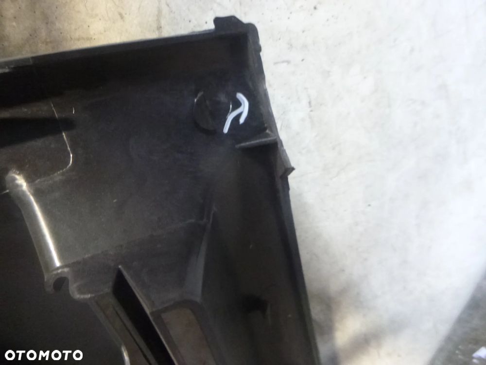 volkswagen crafter grill atrapa - 3