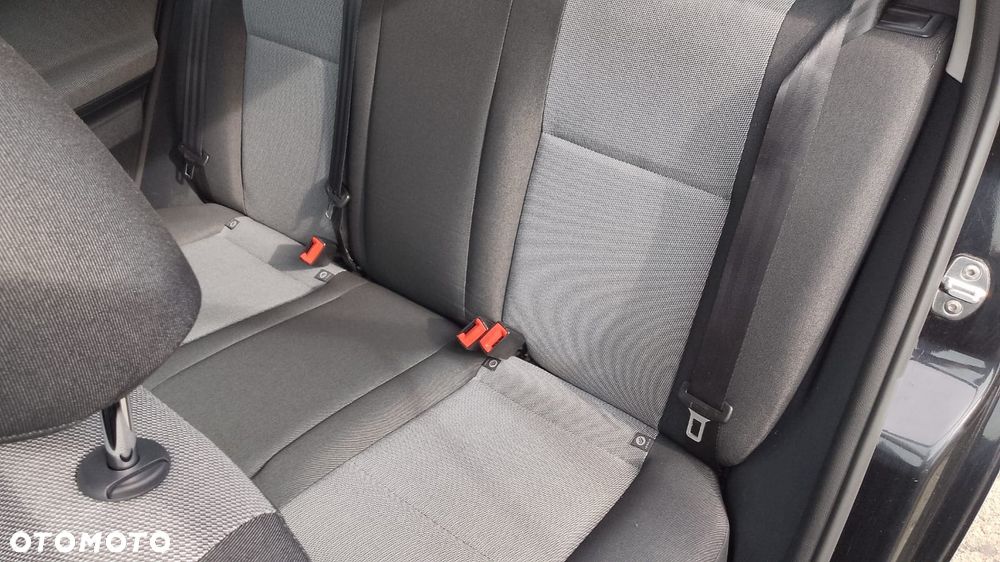 Skoda Fabia 1.2 12V Active - 22