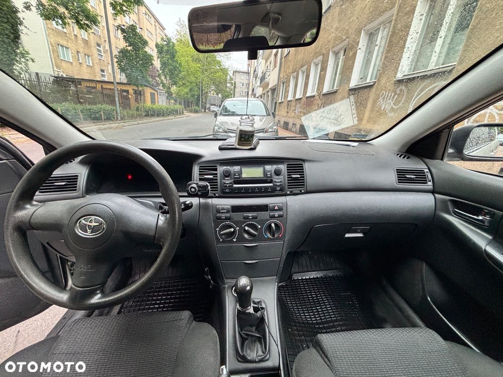 Toyota Corolla 1.4 VVT-i Base - 11