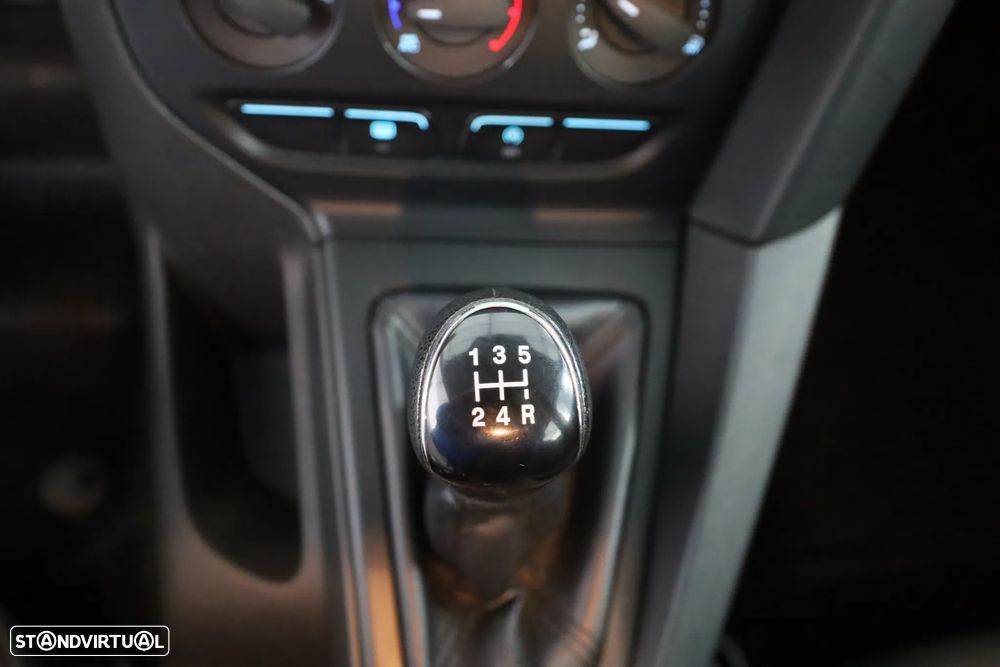 Ford Focus 1.0 EcoBoost S&S Ambiente - 14