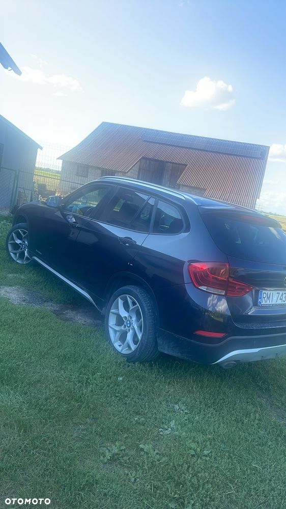 BMW X1 2012 photo 2