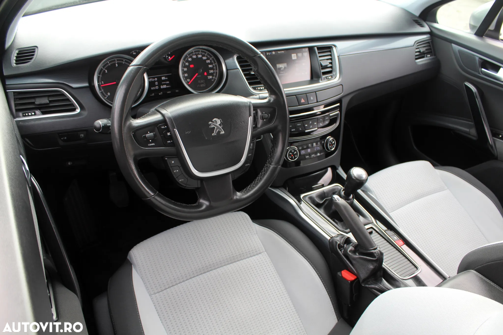 Peugeot 508 - 8