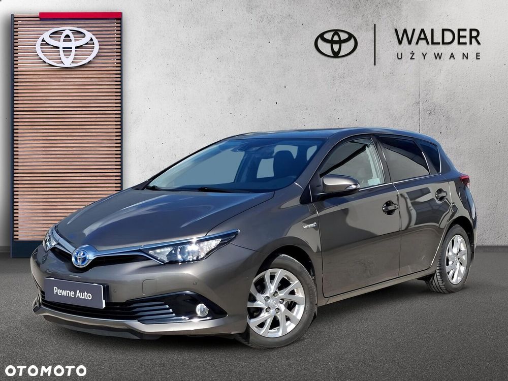 Toyota Auris - 1