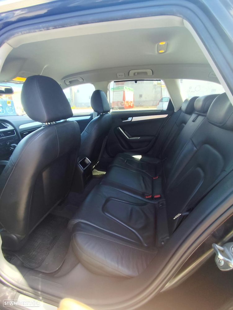 Audi A4 Avant 2.0 TDI multitronic - 7