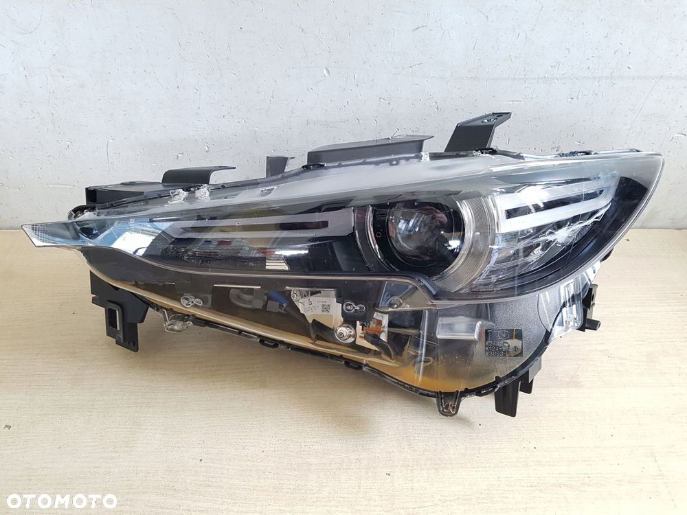 mazda cx5 17-21 reflektor lewy lampa kb8n 51040