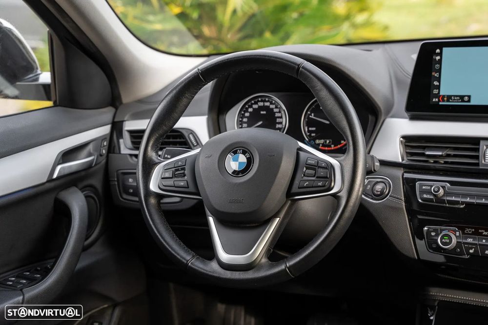 BMW X2 18 d sDrive Auto Pack M - 8